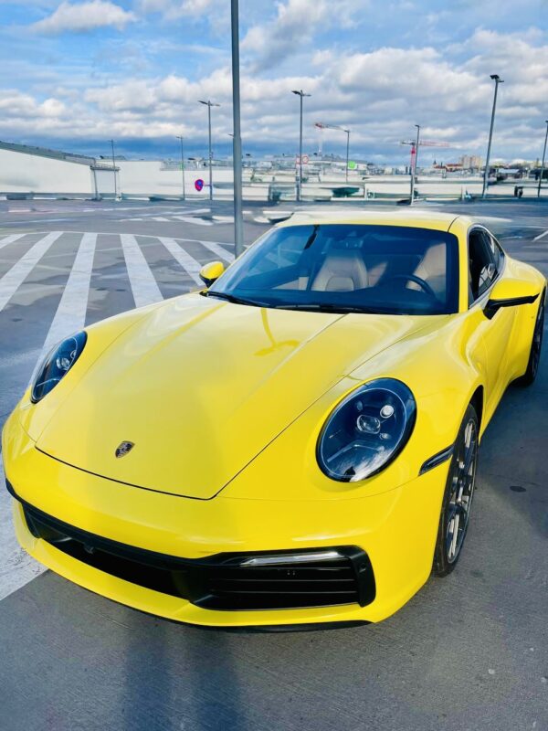 2021 PORSCHE 911 CARRERA