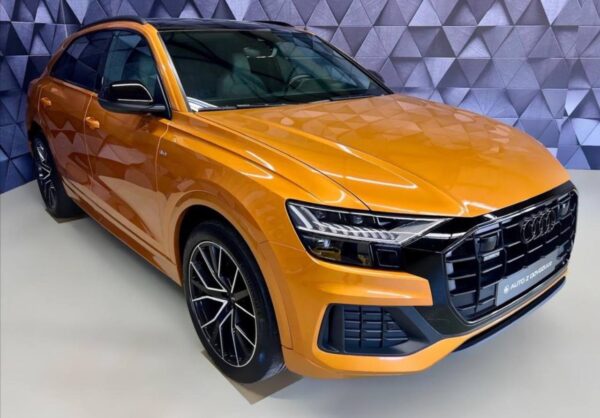 2020 AUDI Q8 S LINE